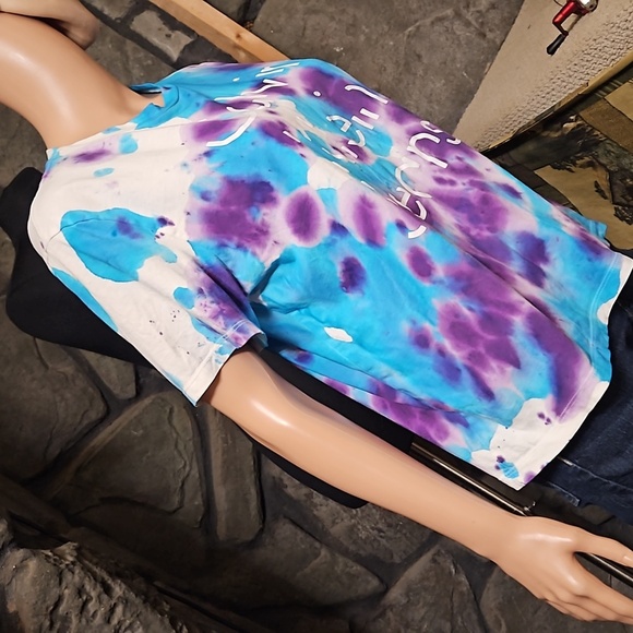 Calvin Klein Custom Tye-Dye T - Picture 4 of 7